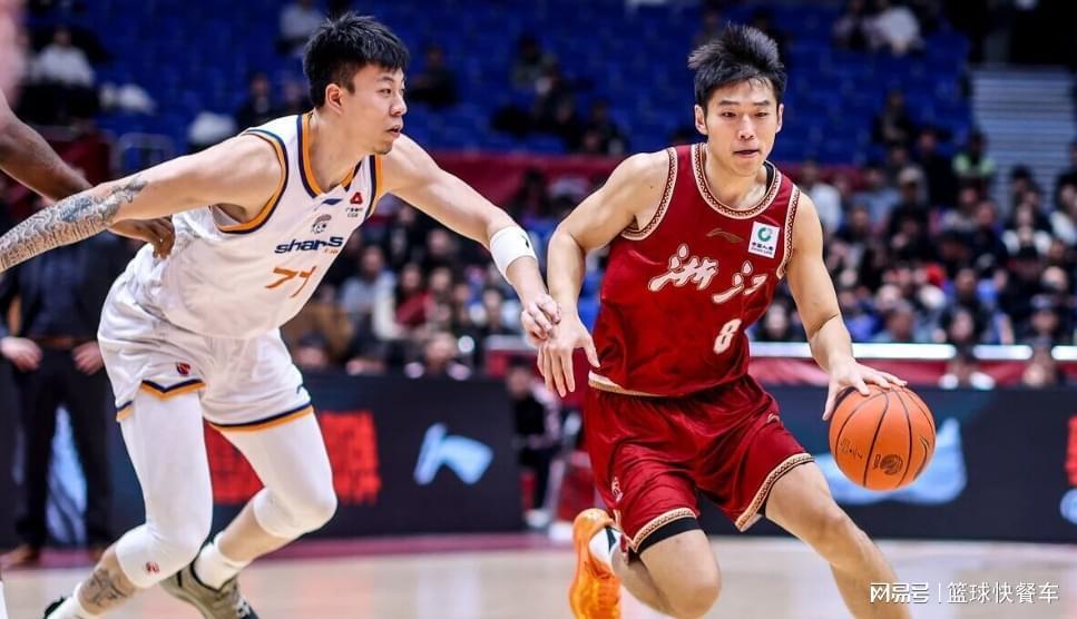 国际足联世界杯-CBA一夜连曝三大冷门！辽篮克星爆冷上海：全联盟第1被掀翻